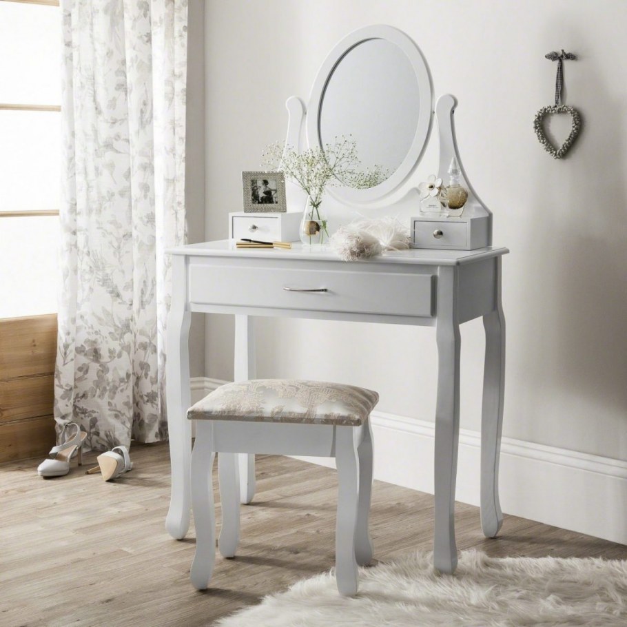 Туалетный столик с зеркалом икеа ХЕМНЭС