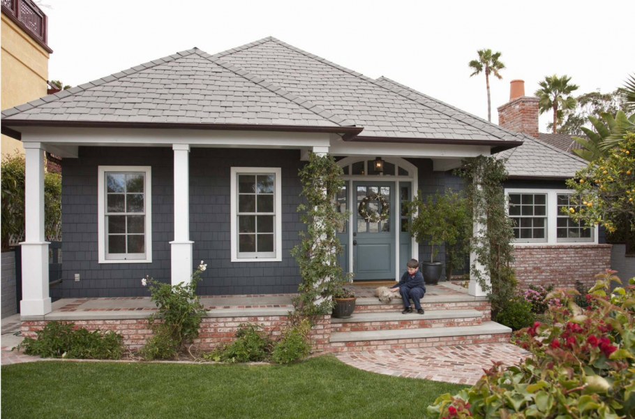 Одноэтажный домик из камня