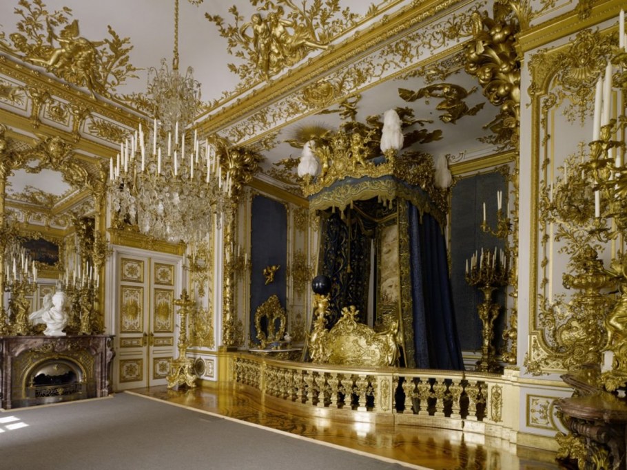 Версальский стиль в интерьере