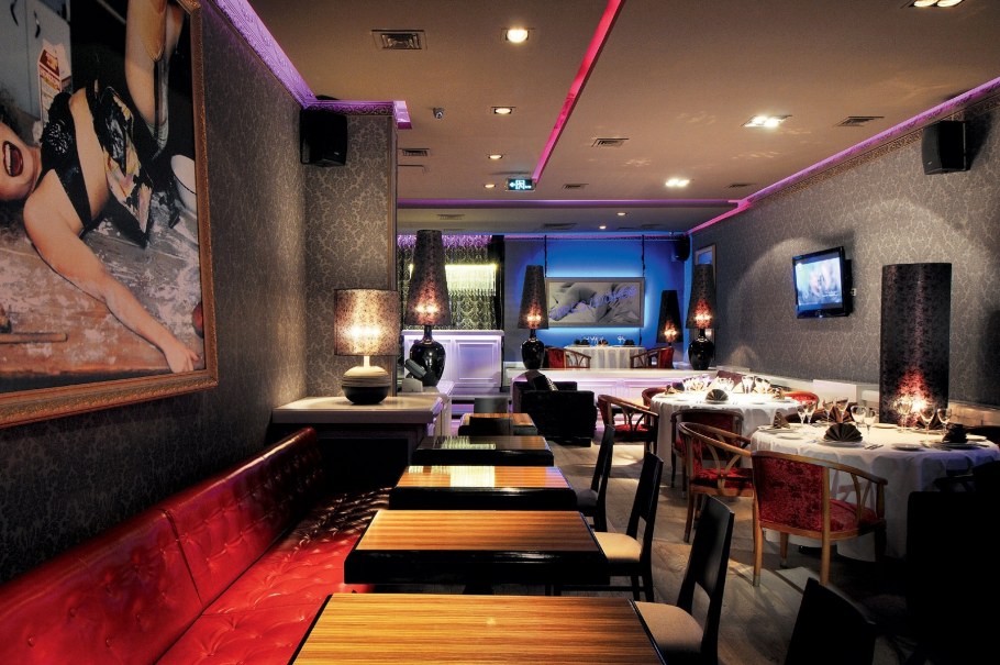 Кафе в стиле Фьюжн