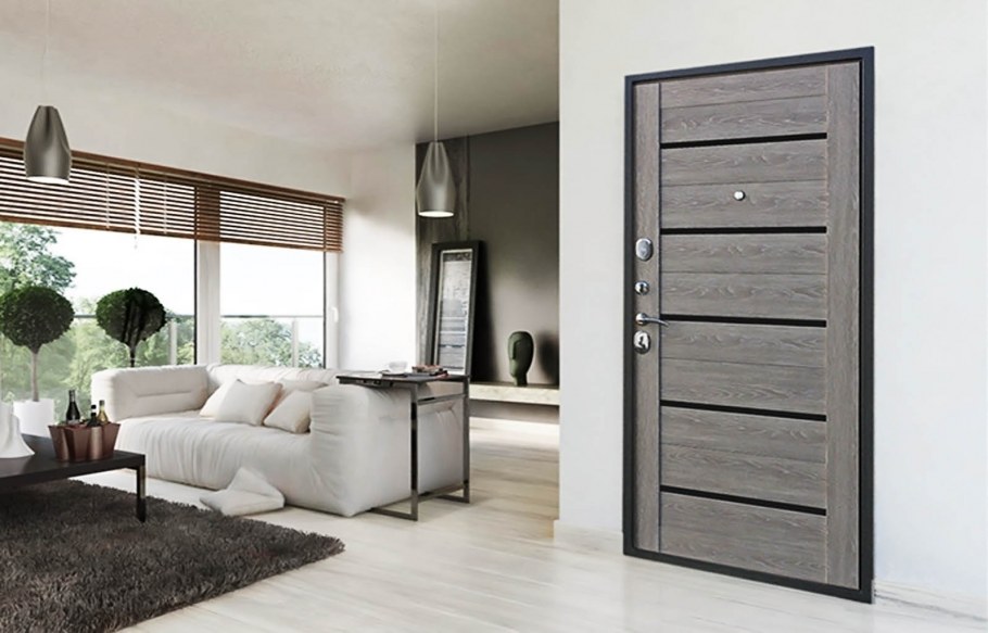 Серые стены черные двери