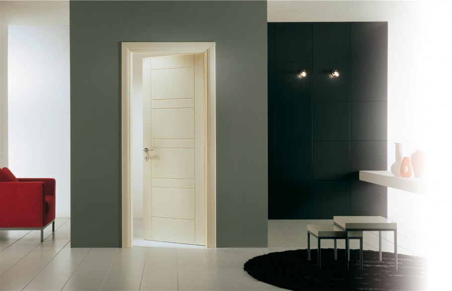 Жалюзийные двери в интерьере