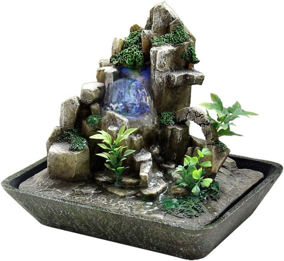 Фонтан декоративный на подоконник