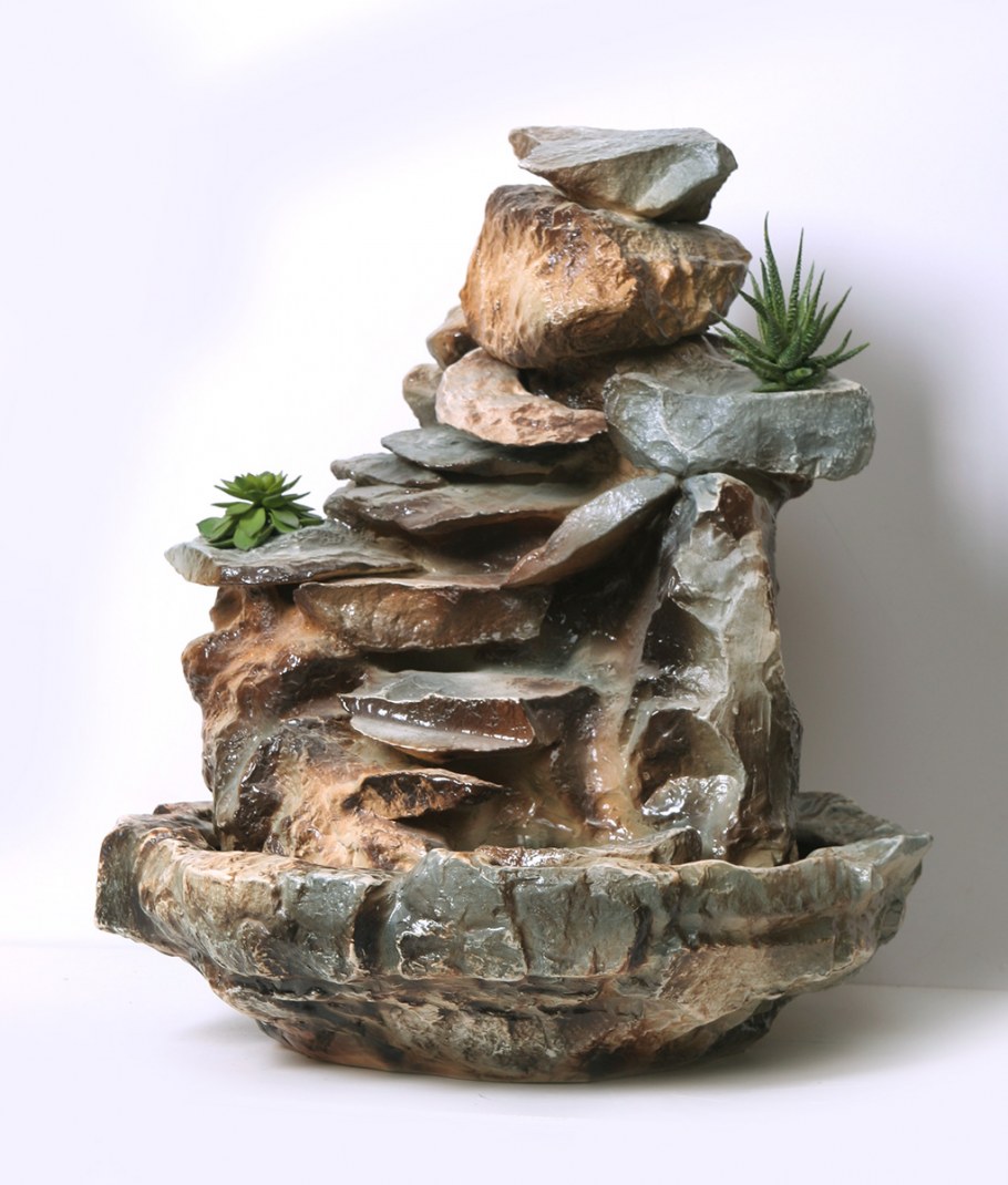 Декоративный фонтан