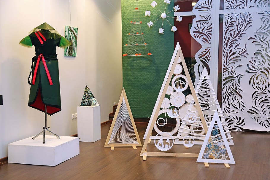 Арт елка ВГУЭС