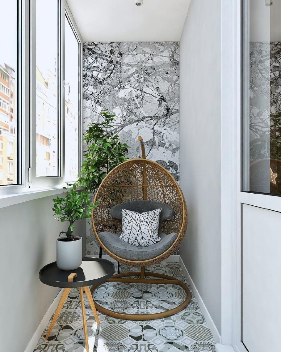 Плетеное кресло на балкон