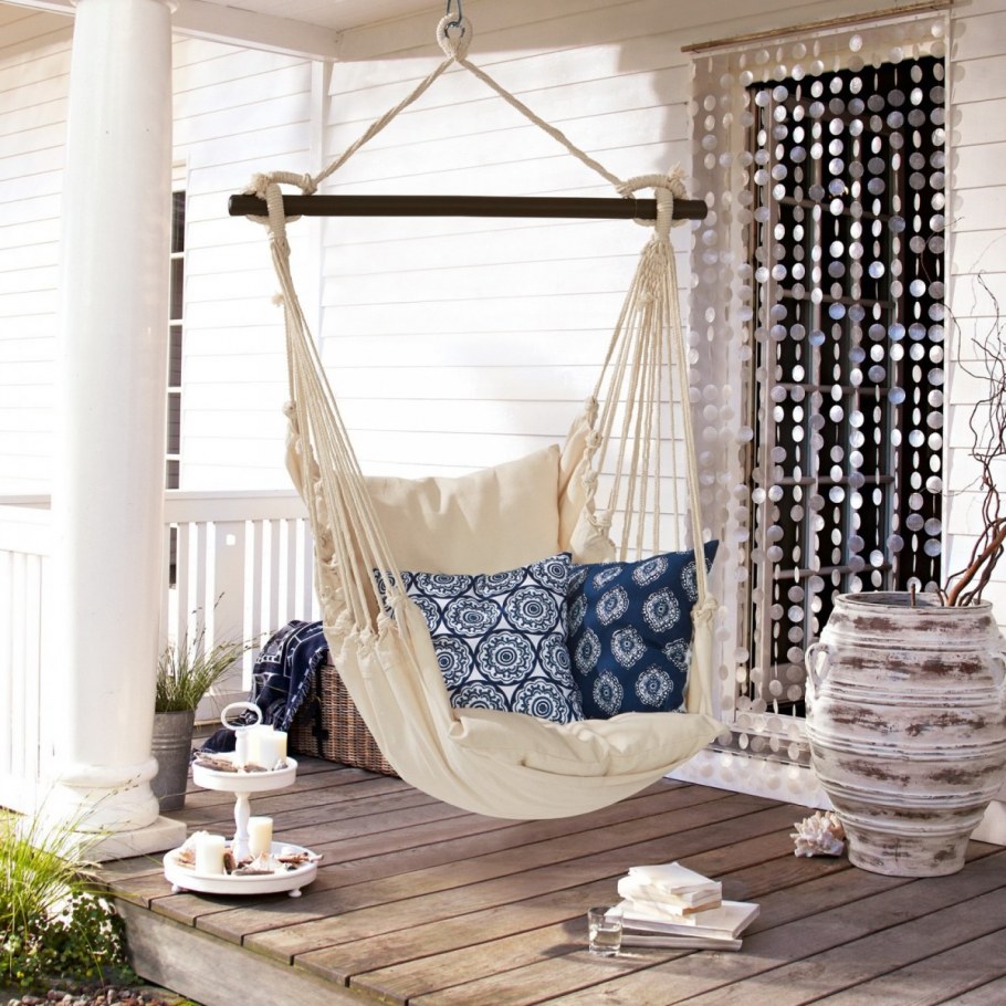 Гамак на балконе