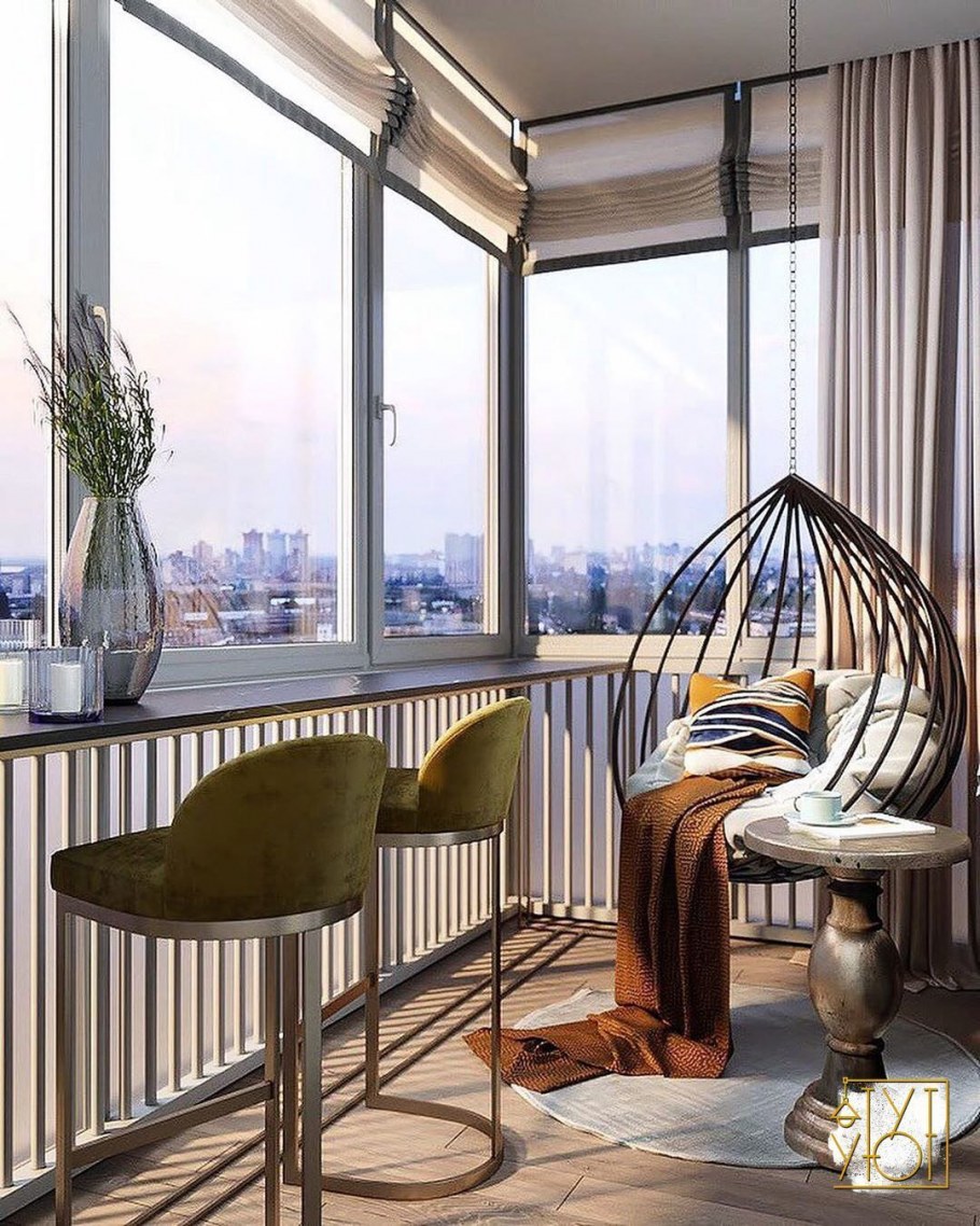 Подвесное кресло узкое на балкон