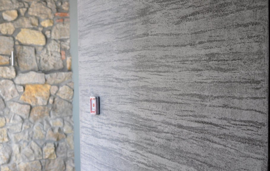 Венецианская штукатурка травертин