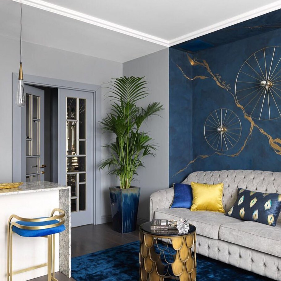 Бирюза в интерьере гостиной