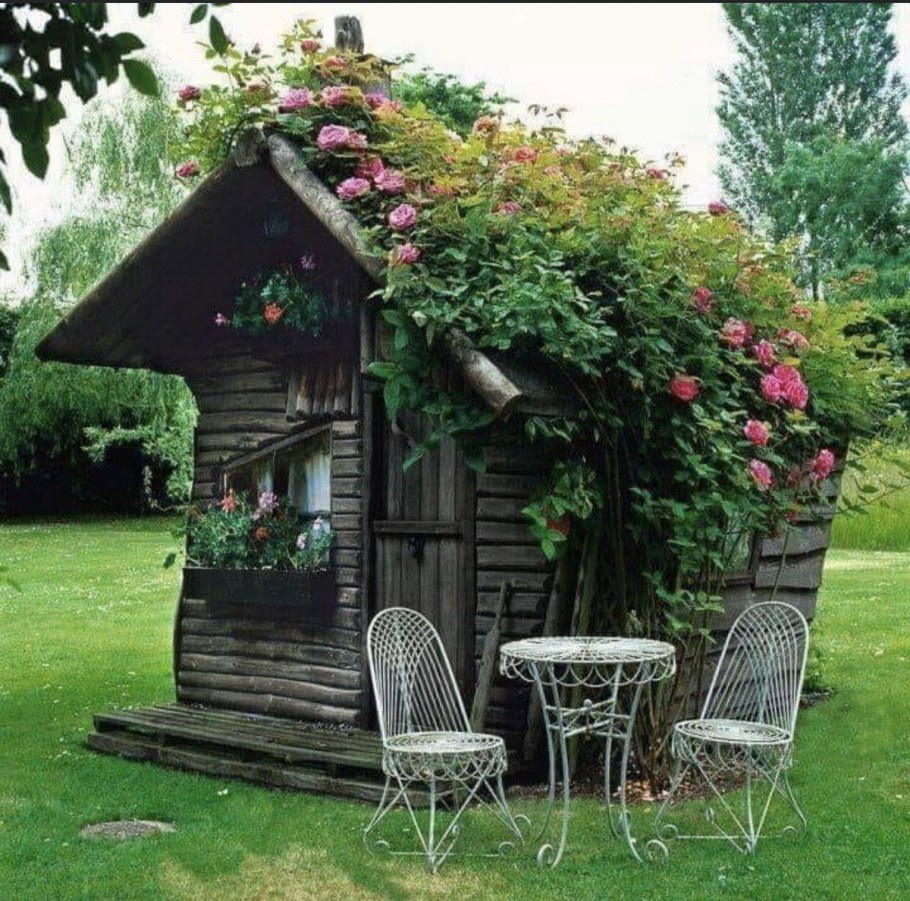 Красивые садовые домики