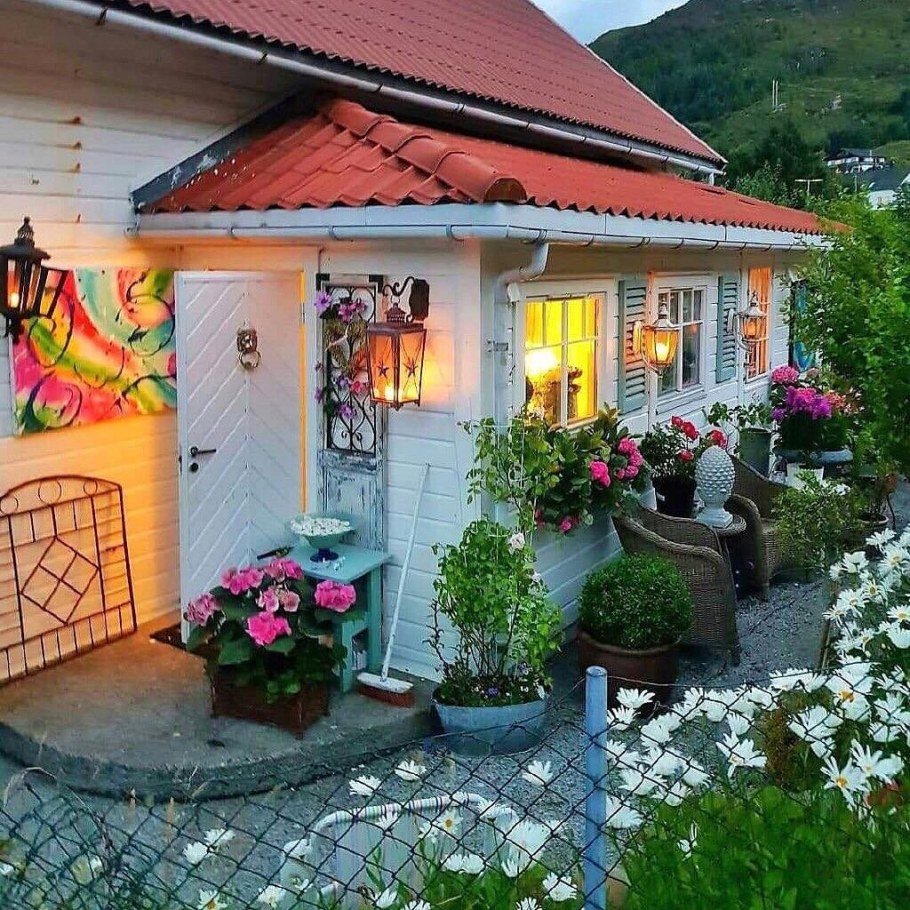 Зона патио с кострищем