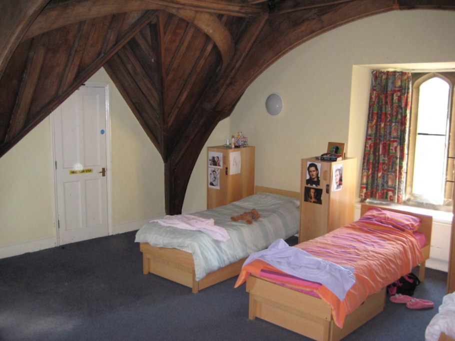 Brighton College проживание