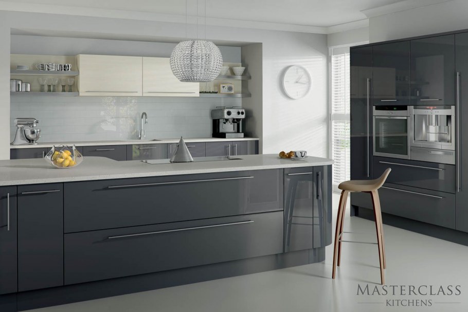 Интерьер кухни в серо голубых тонах