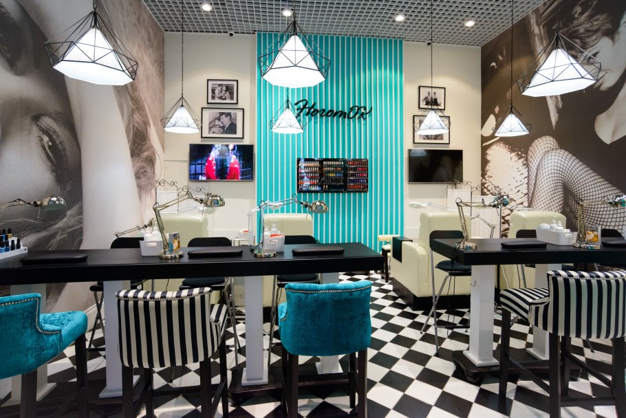 Маникюрная студия в стиле лофт