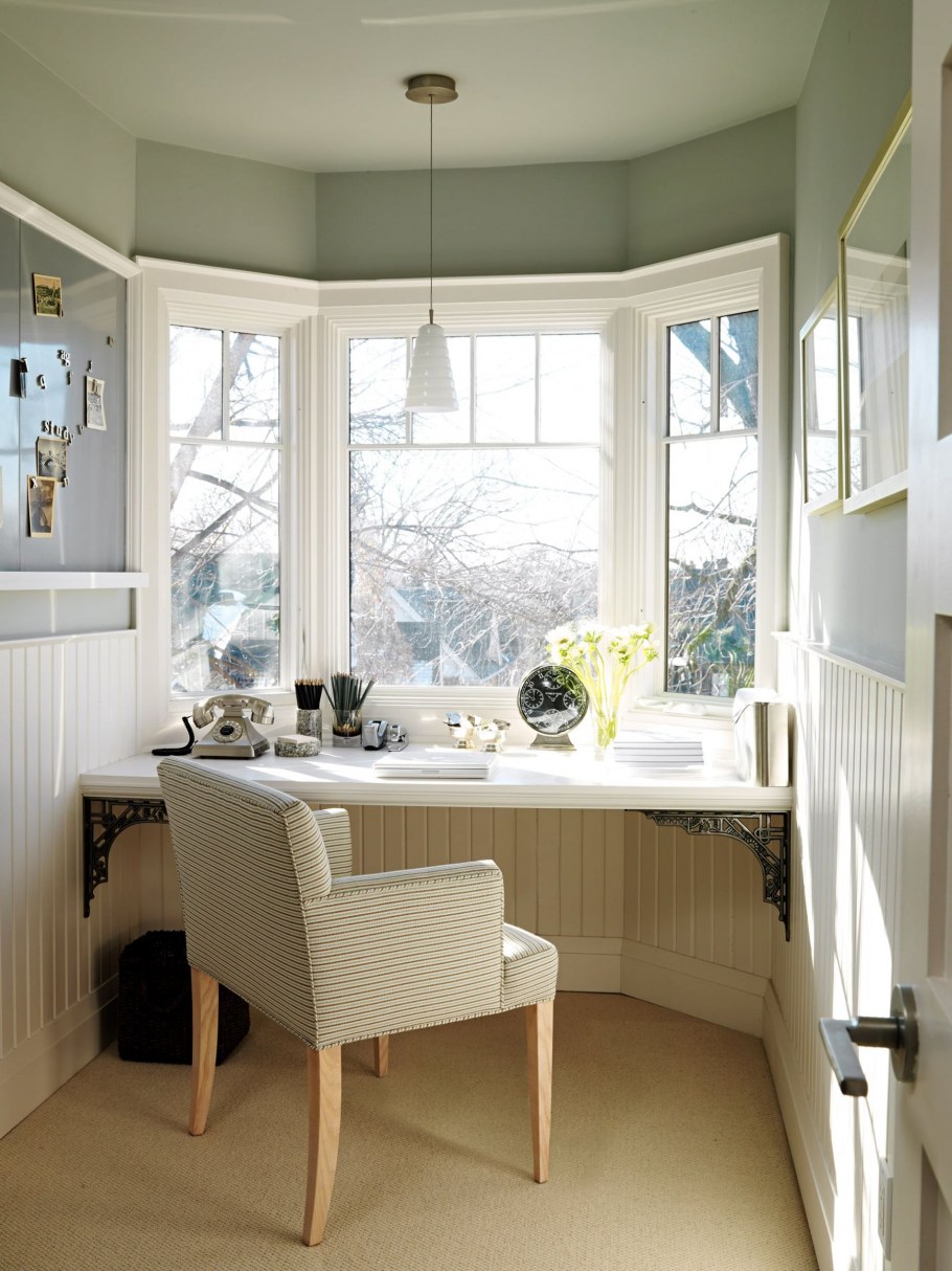 Планировка гостиной с эркерным окном