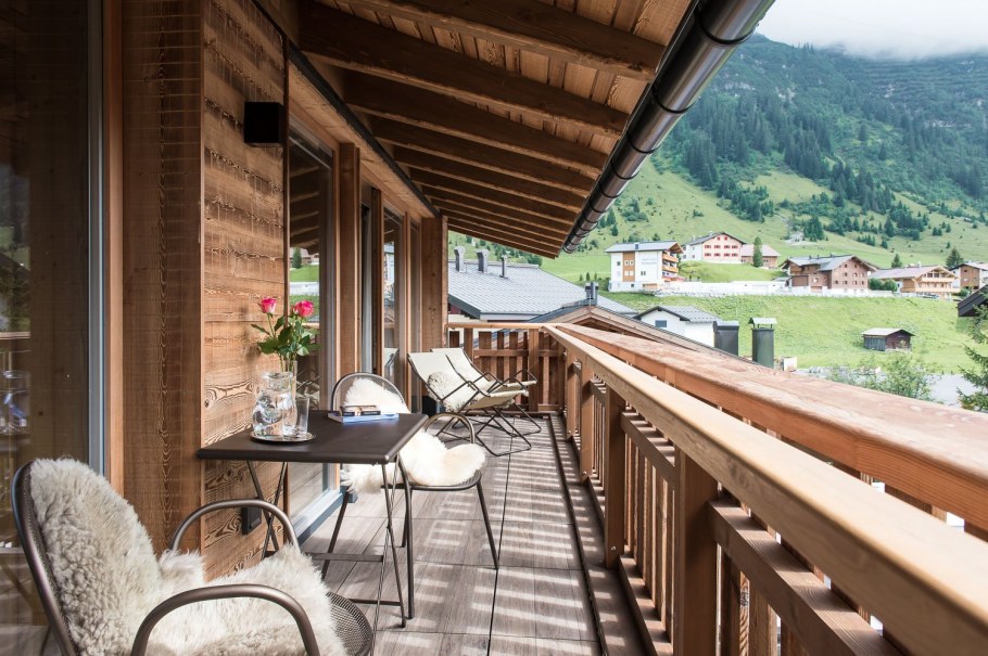 Шале с террасой