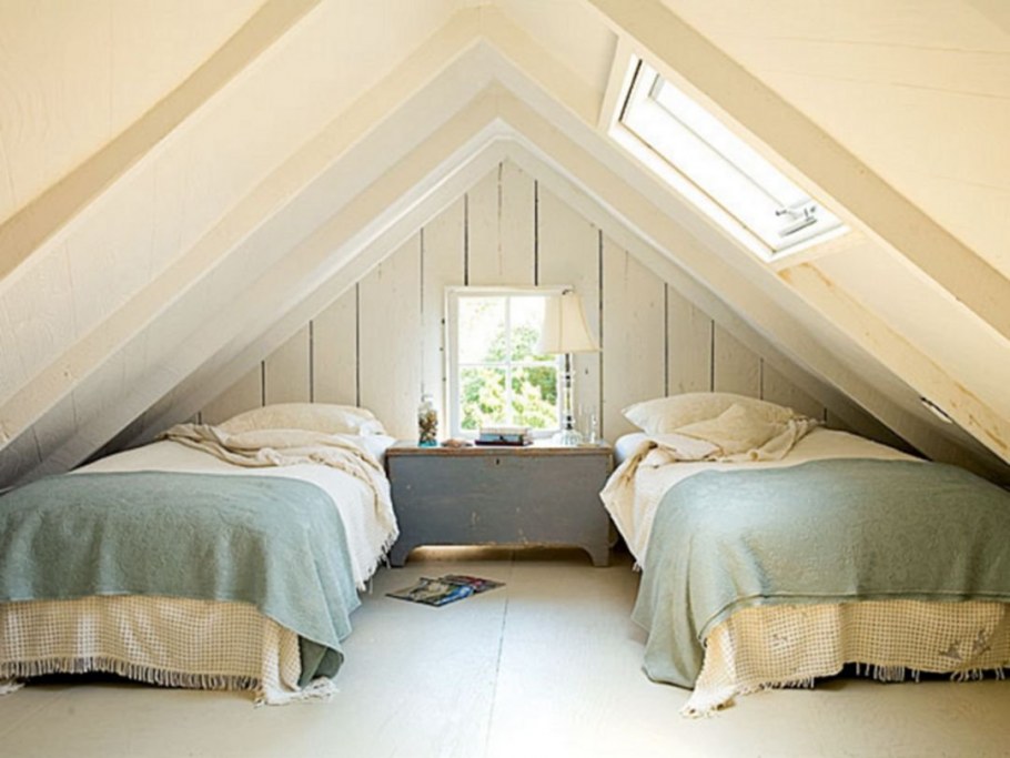 Мансардный этаж на даче интерьер