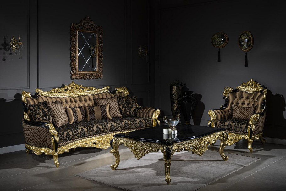 Мягкая мебель классика в золоте