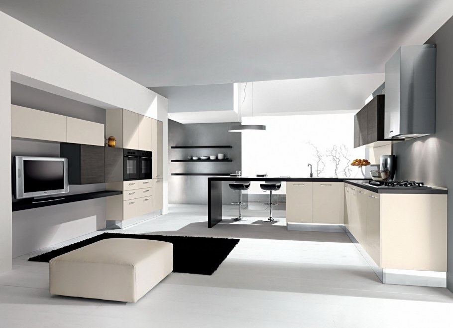 Кухня перетекающая в гостиную