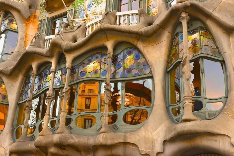 Барселона Архитектор Антонио Гауди