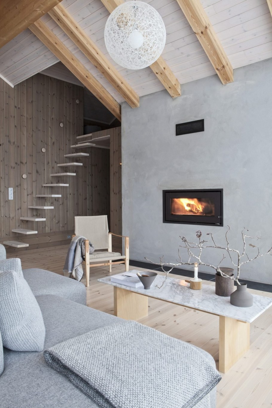 Интерьер в стиле Сканди в загородном доме