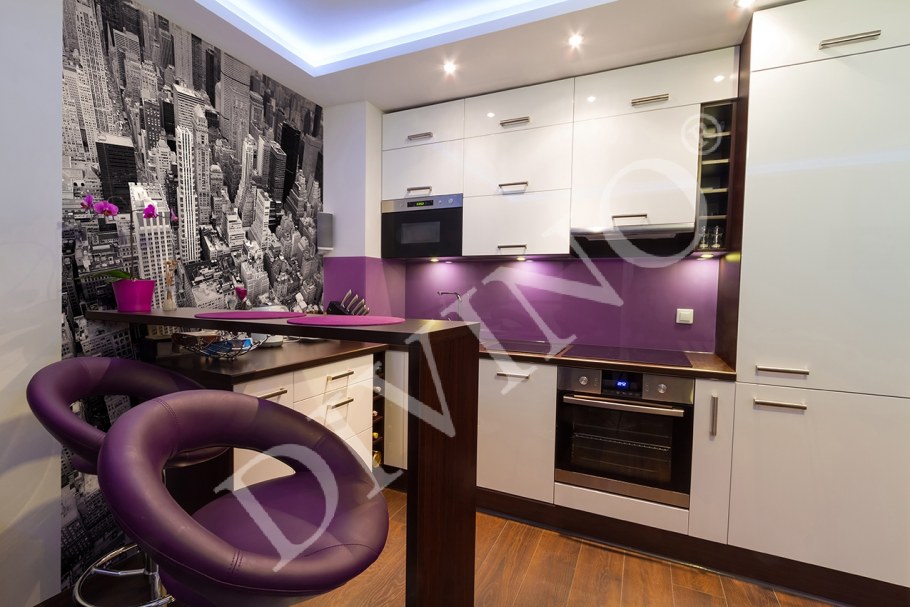 Кухня с барным стойкоц