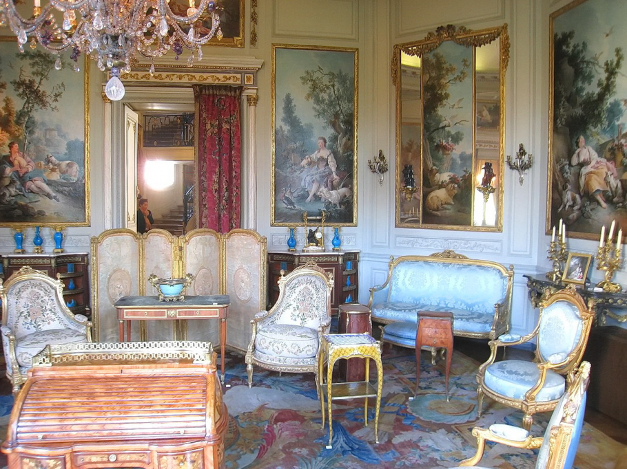 Дворцовая мебель Западной Европы 17 века