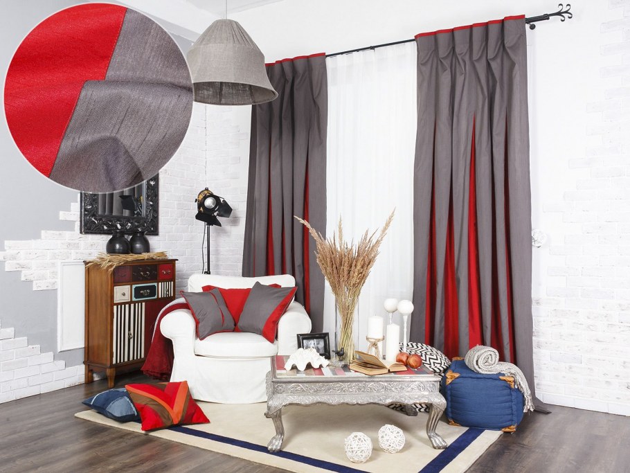 Интерьер гостиной с яркими акцентами