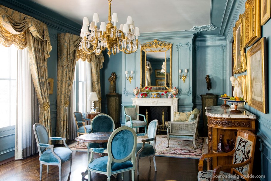 Шторы цвета Тиффани в интерьере