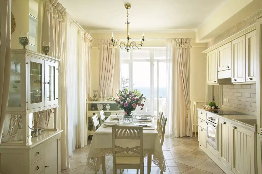 Черные окна