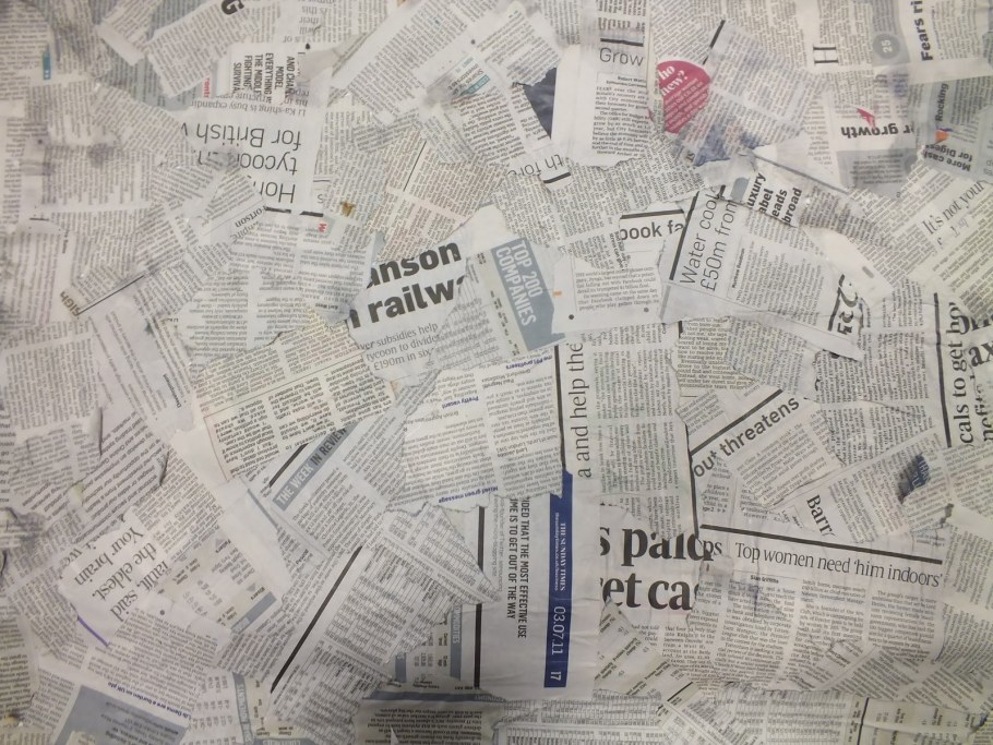 Газетные обои