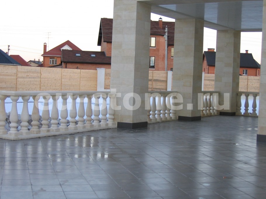 Отделка колонн террасы