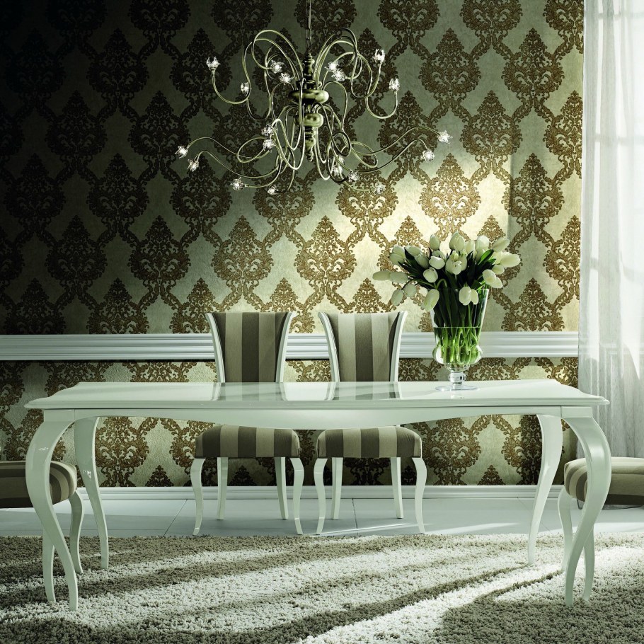 Сочетание кухонного фартука с обоями