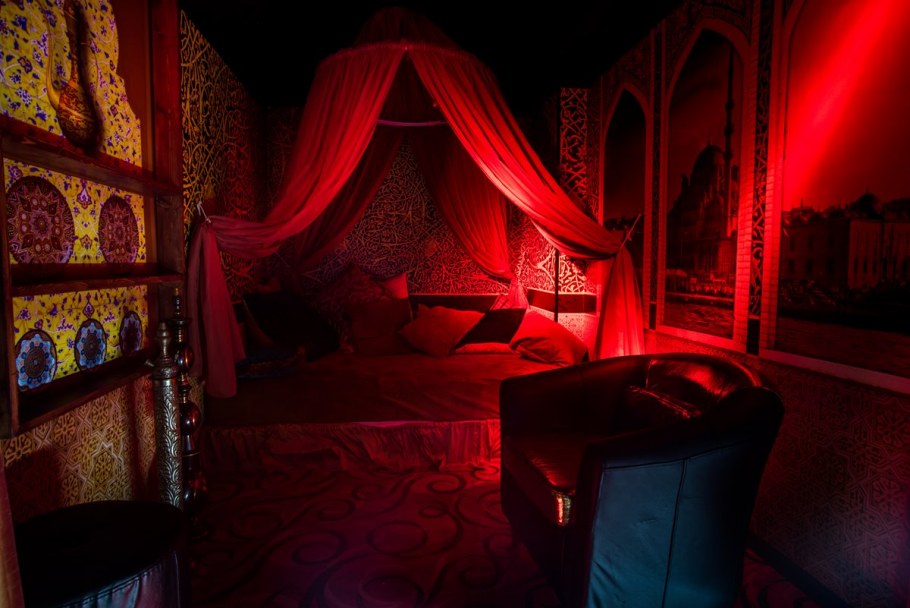 Приватная комната