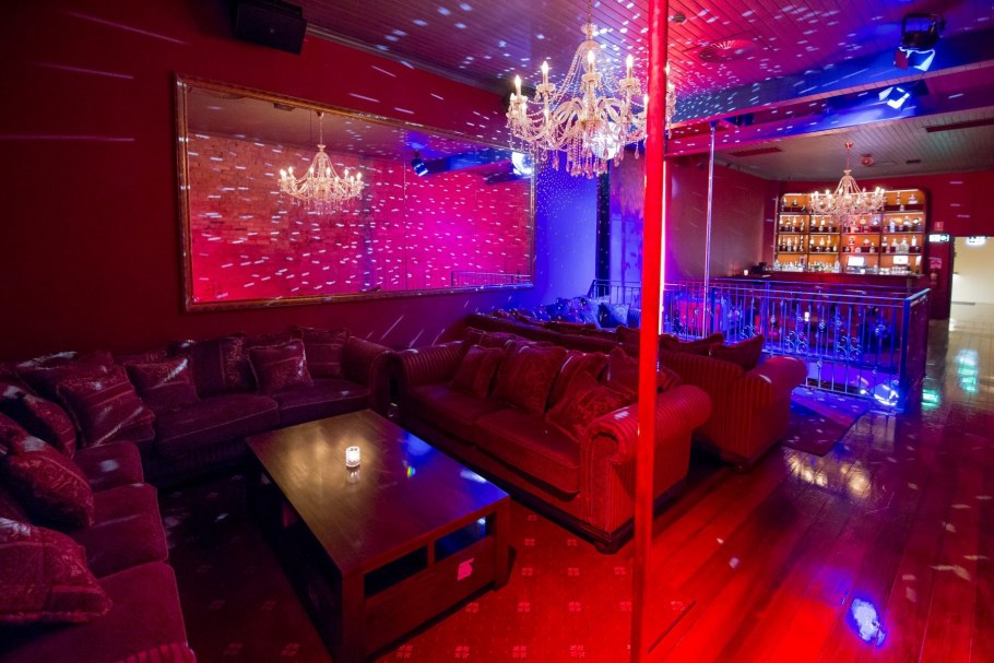 Приватная комната в клубе
