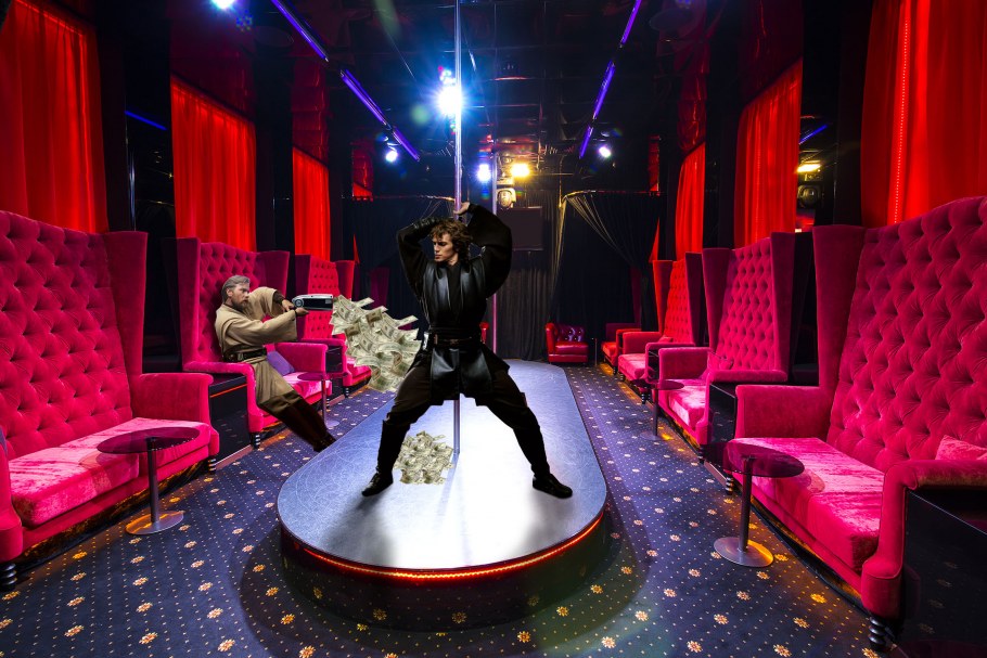 Дизайн комнаты в стиле ночного клуба