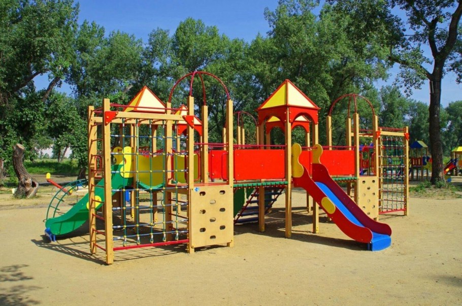 Детские площадки во двор