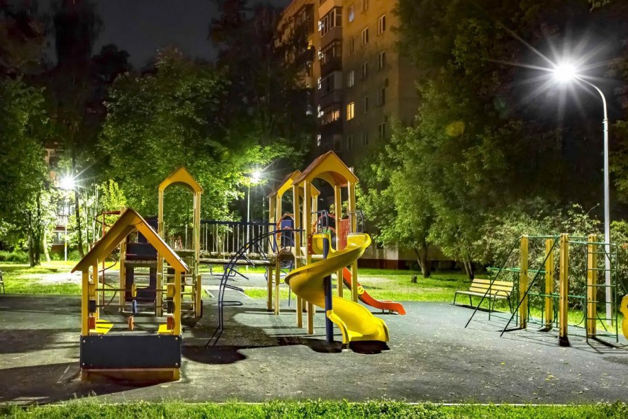 Благоустройство двора