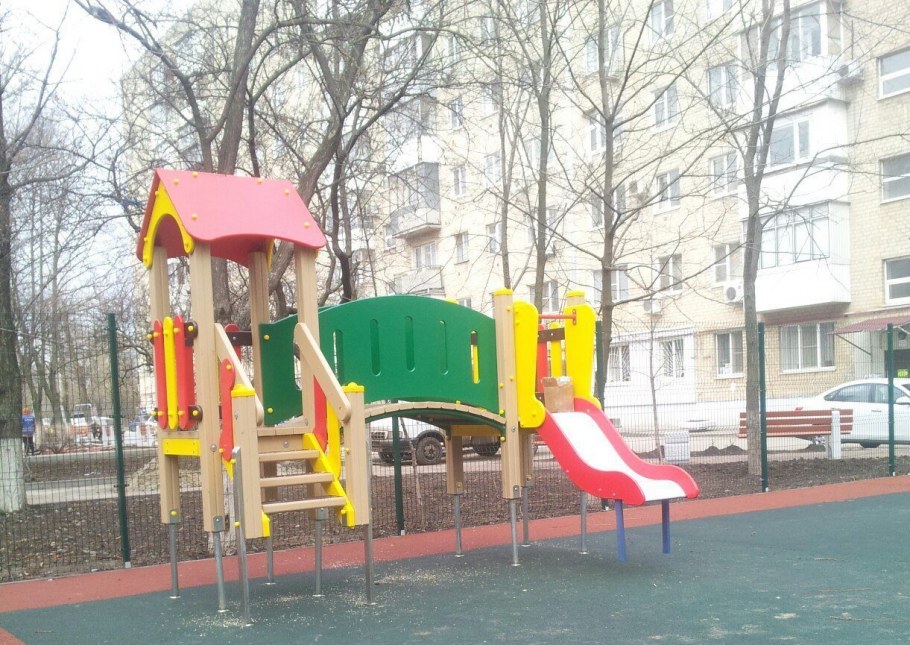 Детские дворовые площадки