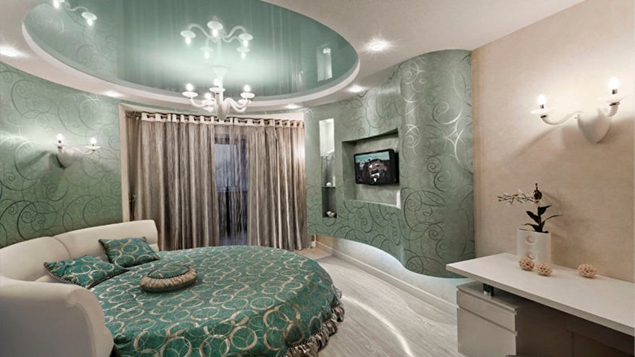 Двухуровневый потолок в комнате