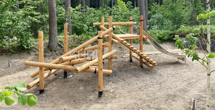 Малые архитектурные формы из бревна