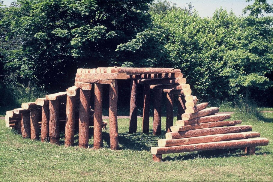 Детские площадки из бревна