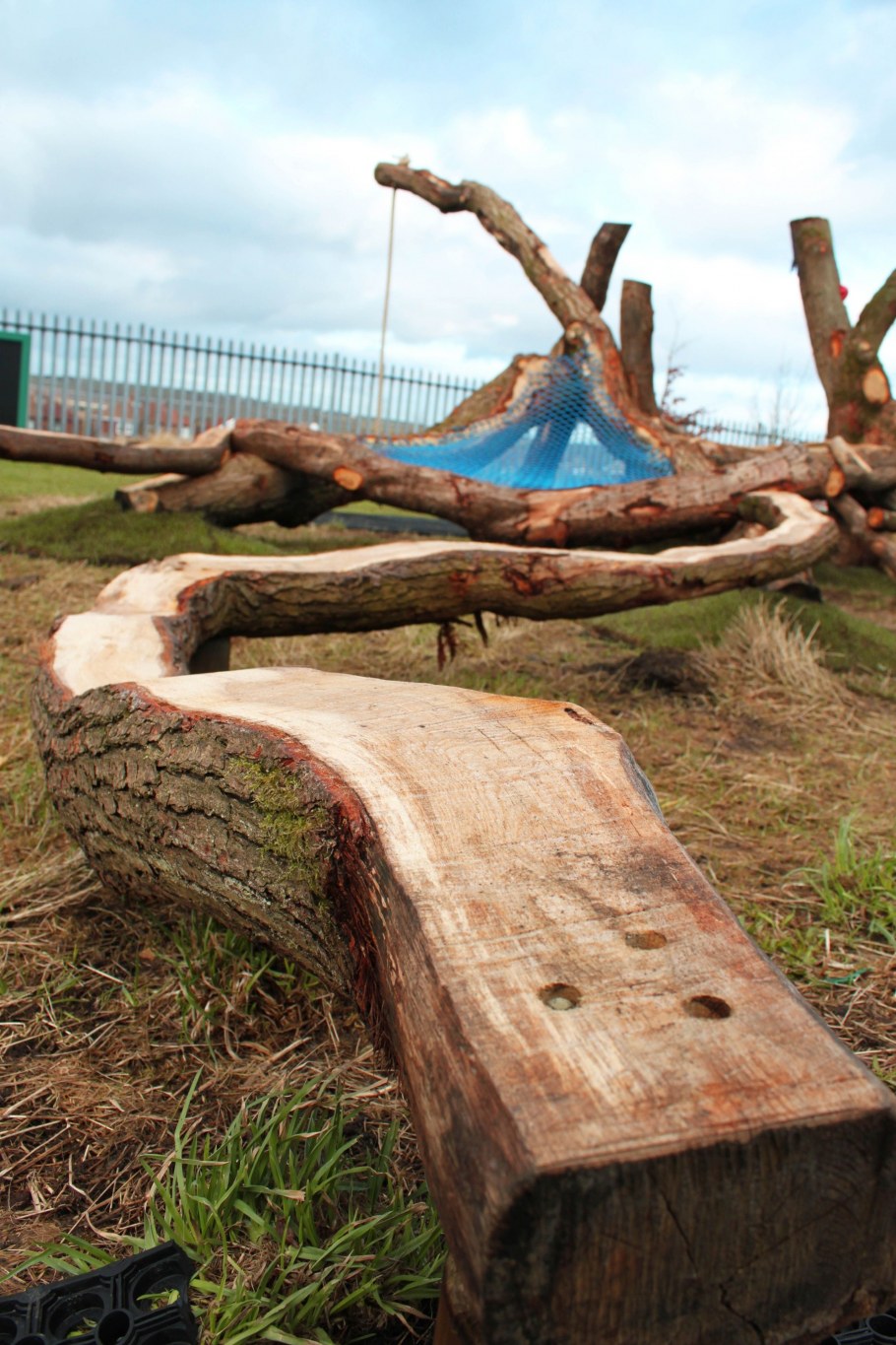 Детская площадка из бруса