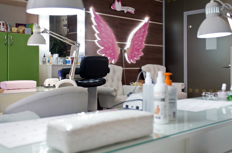 Интерьер парикмахерской