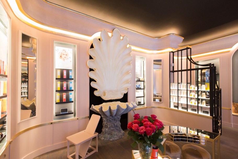 Интерьер парикмахерской