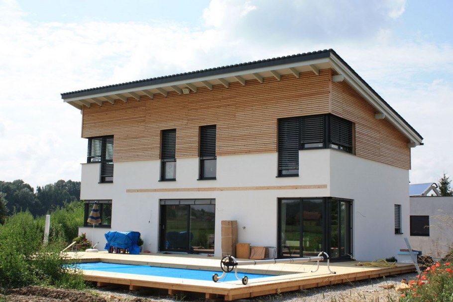 Фасады из клинкерного кирпича и дерева