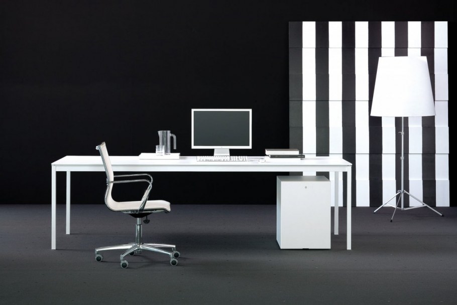 Мебель в стиле Hi-Tech