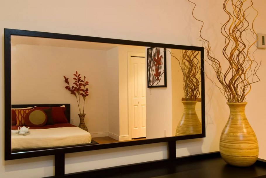 Зеркало интерьерное