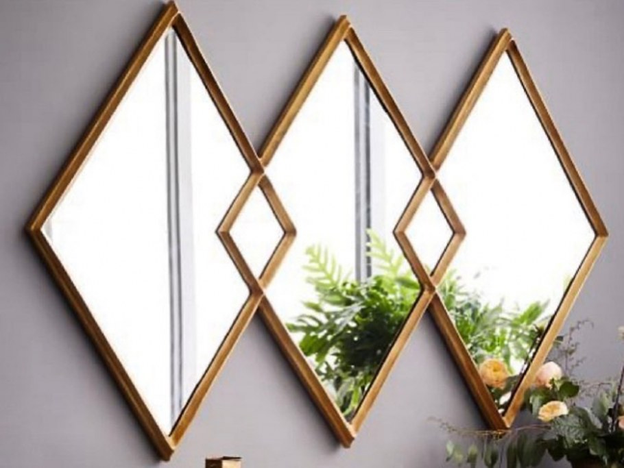 Зеркало по феншуй в доме